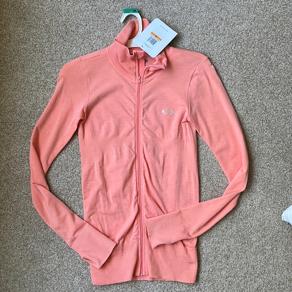 NWT Oakley athleisure zip up
